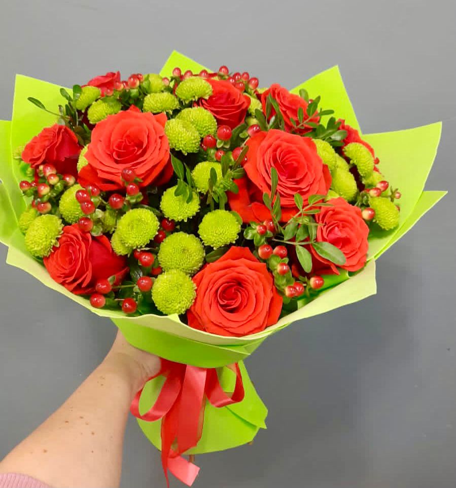 Букет цветов из: Хризантемы и Розы в городе Учалы