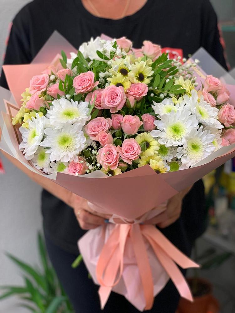 Букет цветов из: Розы и Хризантемы в городе Учалы