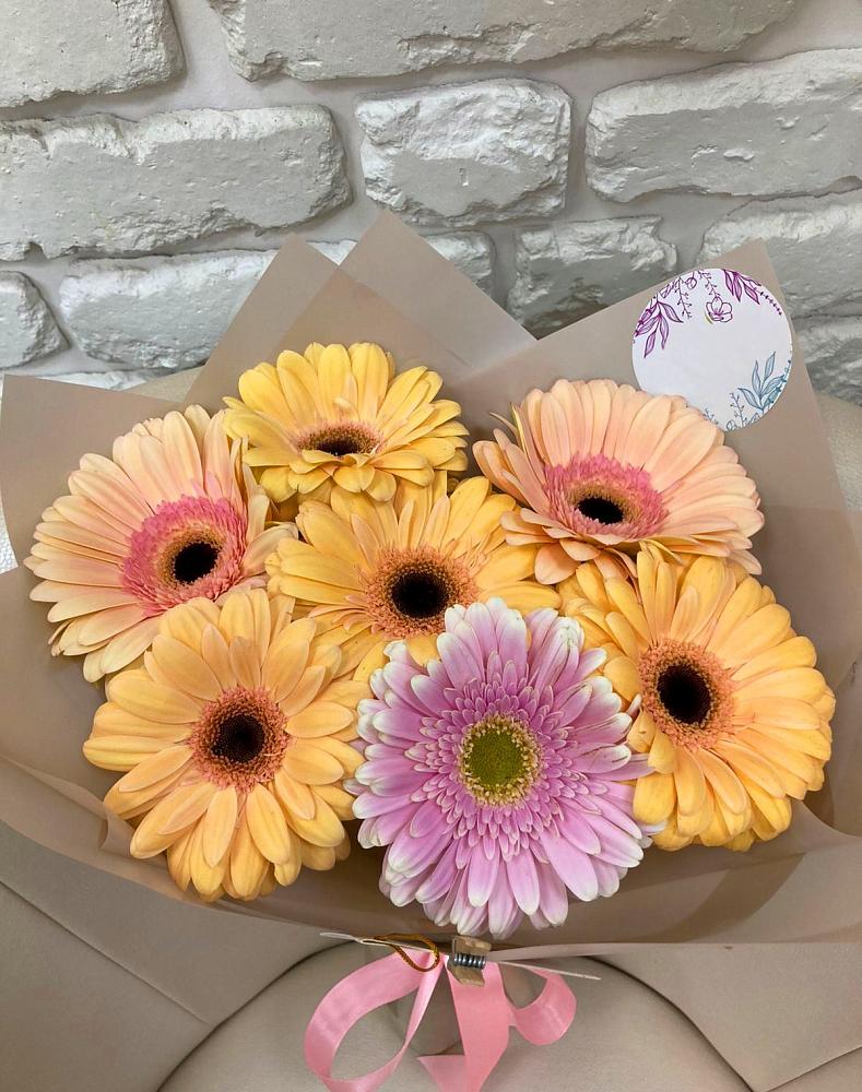 Букет цветов из: Герберы в городе Учалы