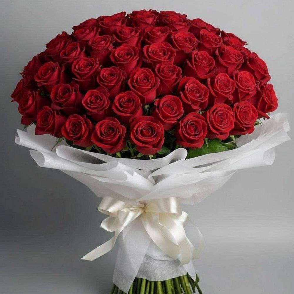 Букет 101 Красная роза Блэк Мэджик в городе Учалы