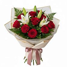 Букет цветов из:  Лилии и Розы #REPLACE_PRED# городе Учалы