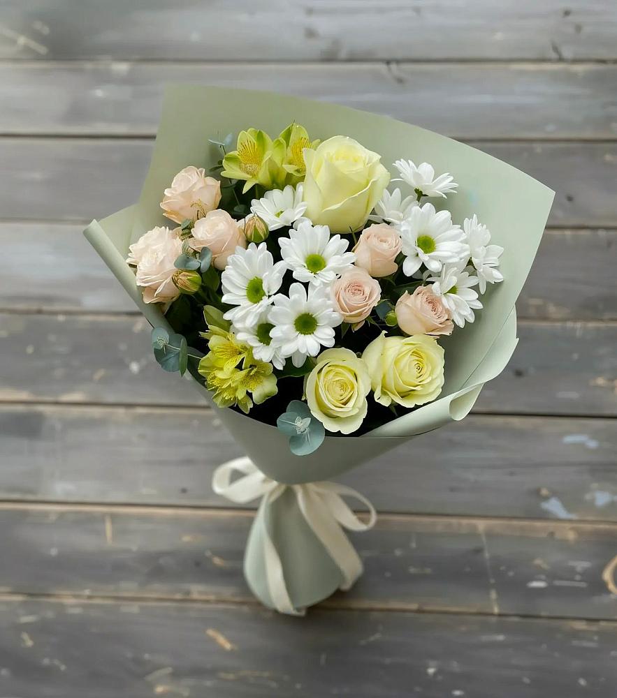 Букет цветов из: Альстромерии, Розы и Хризантемы в городе Учалы