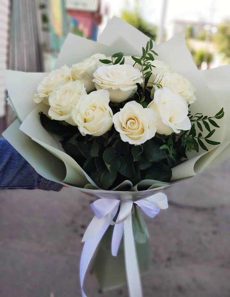Букет Белые розы Проуд в городе Учалы