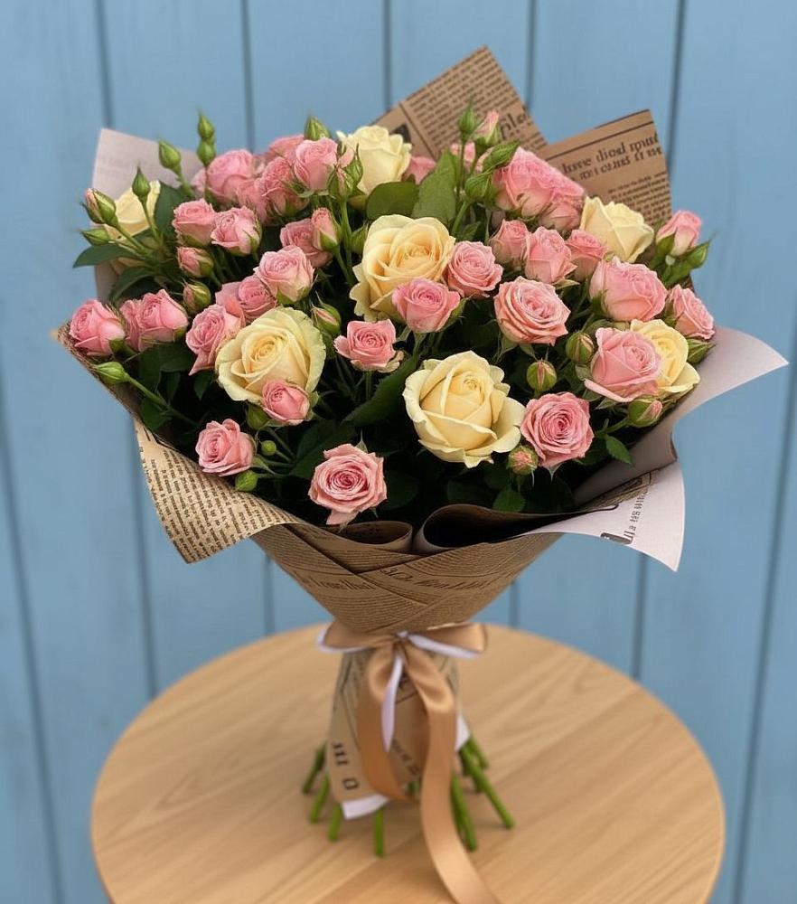 Букет цветов из: Розы в городе Учалы