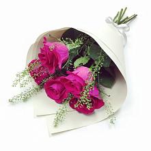 Букет цветов из:  Розы в городе Учалы