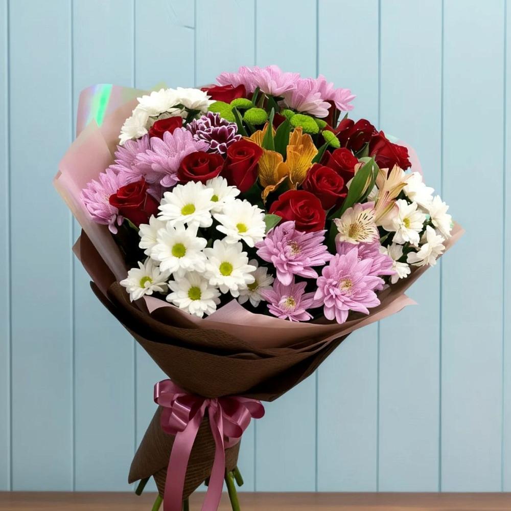 Букет цветов из: Розы, Хризантемы и Альстромерии в городе Учалы