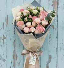 Букет цветов из:  Розы в городе Учалы