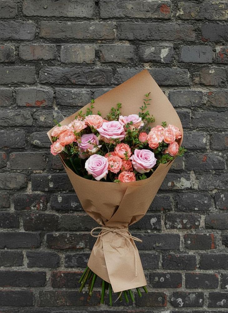 Букет цветов из: Розы в городе Учалы